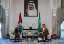 ولي العهد السعودي يستقبل ملك الأردن في نيوم