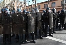 فرنسا تداهم منظمة غير حكومية للتحقيق في جرائم حرب وجرائم ضد الإنسانية بسوريا