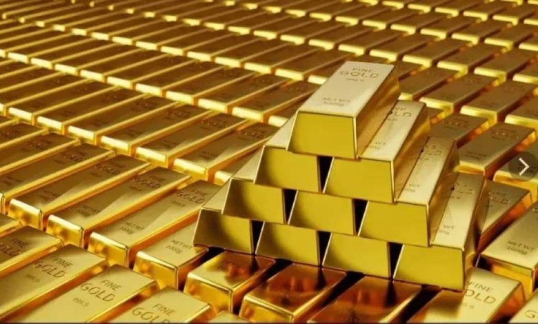 الذهب يتجه لأفضل أداء في 14 عاماً.. الأوقية تخطت 3869 دولاراً