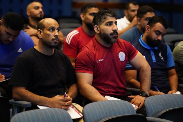 “28 مدرباً في دورة مدربي رفع الاثقال المتقدمين “