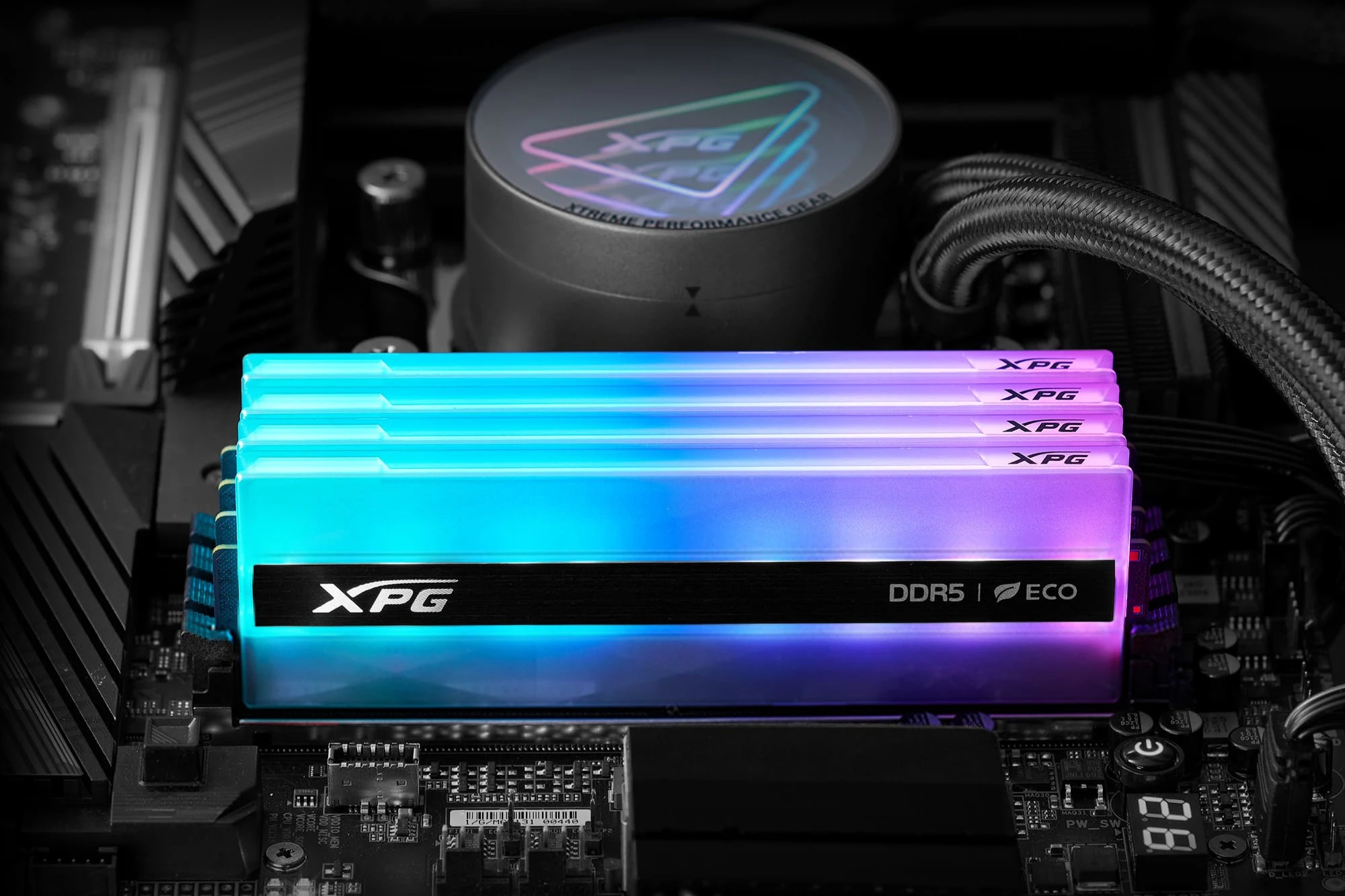 DDR5