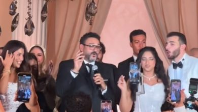 الفنان أكرم حسني و الفنانة أيتن عامر