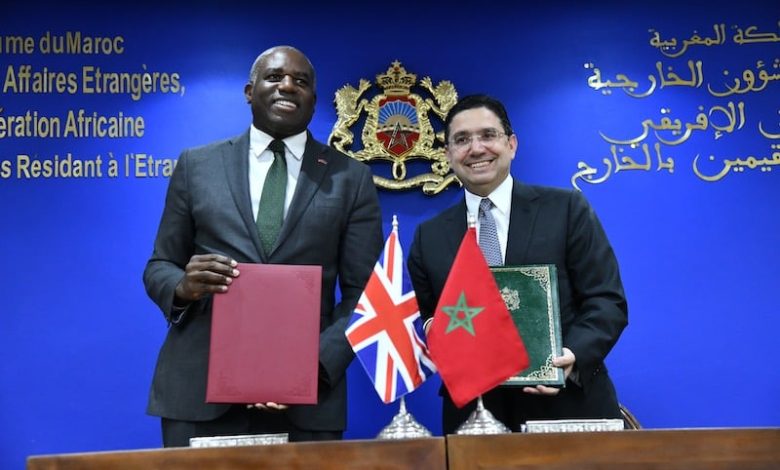 مسؤول بريطاني يشيد بمكانة المغرب