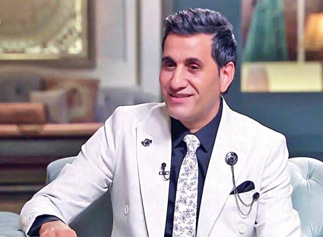 أنا بفرح الناس بس من جوه تعبان.. المطرب أحمد شيبة يعلق على غيابه عن الغناء