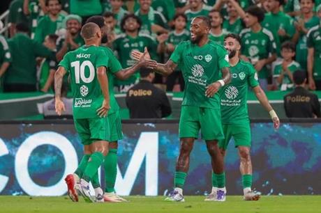 الأهلي يحسم ثلاث صفقات ضخمة قبل غلق الميركاتو.. التفاصيل كاملة