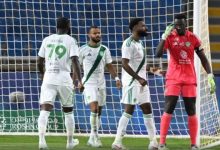 الأهلي يفوز على الحزم بثنائية