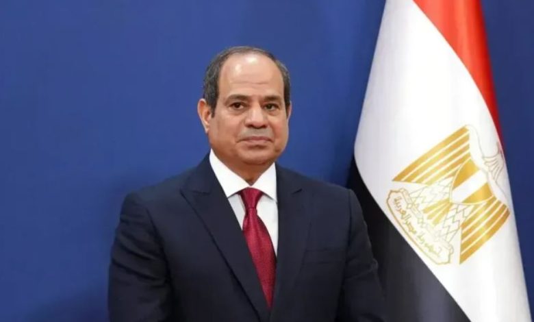 السيسي يستقبل قائد القيادة المركزية الأمريكية لبحث التعاون واحتواء التصعيد في الشرق الأوسط
