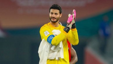القمة 131.. إصابة محمد الشناوي بعد منع هدف محقق للزمالك