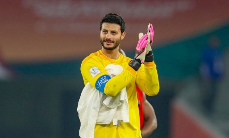 القمة 131.. إصابة محمد الشناوي بعد منع هدف محقق للزمالك