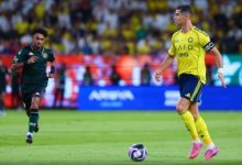 النصر إلى الصدارة بثنائية أمام الخلود