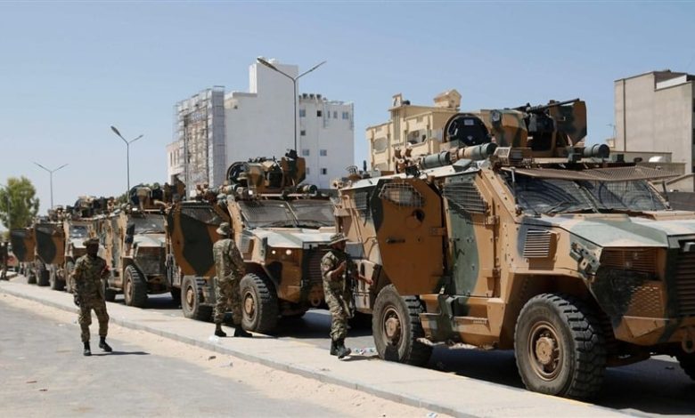 بالفيديو| إطلاق نار وتحركات عسكرية مكثفة في طرابلس وحكومة الدبيبة تحذر