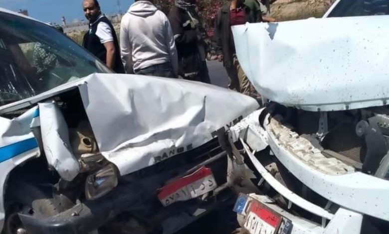 بسبب تصادم سيارتين جنوبي البحر الأحمر.. مصرع 3 أشخاص وإصابة آخر