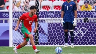 تعليق مُفاجئ من نجم المغرب بعد استبعاده من قائمة الركراكي