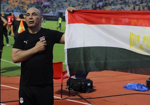 حسام حسن: شعب مصر يثق بنا.. وحلمي المشاركة في كأس العالم لاعبا ومدربا