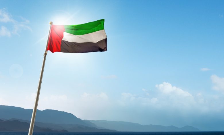 حكام الإمارات يعزون خادم الحرمين بوفاة عبطا بنت عبدالعزيز