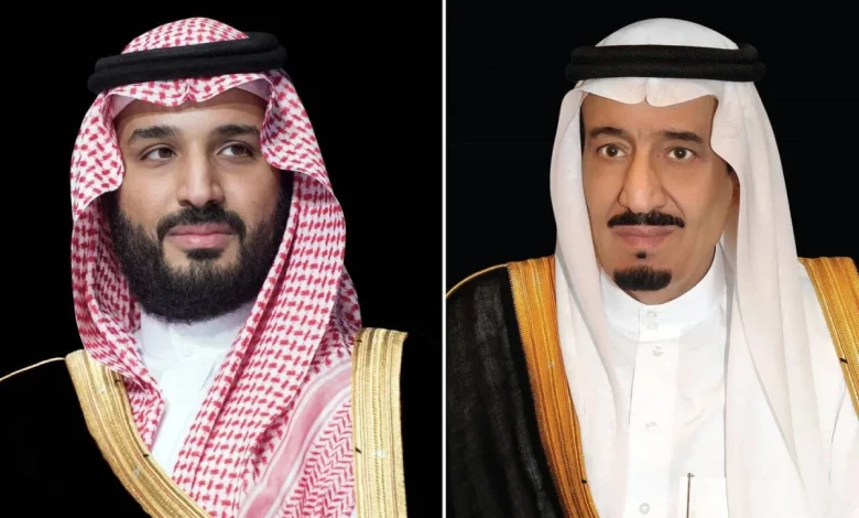 خادم الحرمين وولي العهد يعزيان البرهان في ضحايا «انزلاق جبل مرة»
