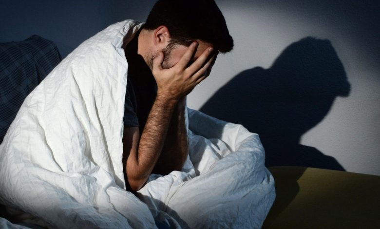 دراسة: الأرق المزمن يعجل بشيخوخة المخ