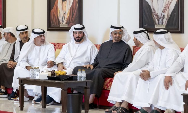 رئيس الدولة يعزي في وفاة والدة اللواء أحمد الريسي