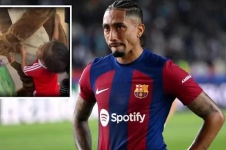 رافينيا يتهم ديزني لاند بالتمييز العنصري ضد ابنه