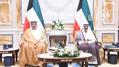 سمو أمير البلاد يستقبل سمو ولي العهد