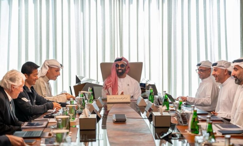 طحنون بن زايد يترأس اجتماع مجلس إدارة شركة "إم جي إكس"