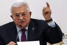عباس يدعو لإنهاء الصراع الفلسطيني الإسرائيلي وسط جدل حول رمزية دبوس المفتاح