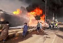 عدوان إسرائيلي على اليمن.. 12 غارة استهدفت ميناء الحديدة 
