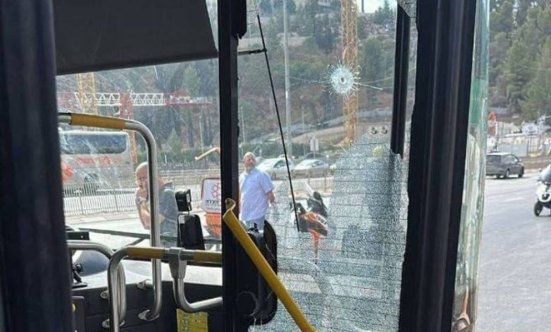 عملية نوعية.. مقتل 4 مستوطنين وإصابة 16 في عملية إطلاق نار بالقدس