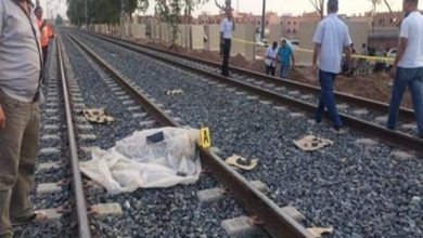 قطار يصدم شابا بدراو في أسوان