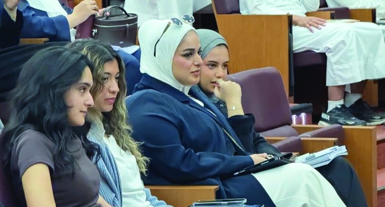 كلية الهندسة: مكتب التوجيه والإرشاد يذلّل التحديات أمام الطلبة المستجدين