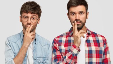 كيف تواجه النميمة في المكتب دون صدام؟ 6 حلول عملية