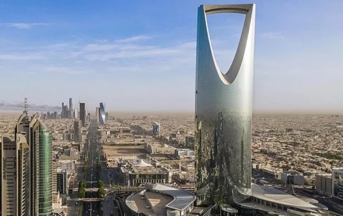 التجربة السعودية.. "تقاطعات استراتيجية" لإعادة إعمار رقمي بسورية