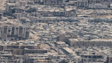 مسؤول مقرب من نتنياهو إسرائيل مستعدة لوقف التصعيد إذا تم التوصل إلى صفقة حقيقية