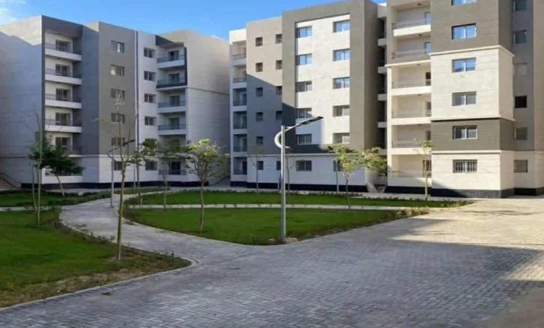 وزير الإسكان يعلن بدء تسليم وحدات مشروع ڤالي تاورز إيست