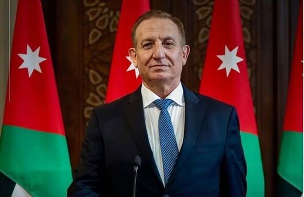 وزير الزراعة يتفقد سير العمل في مديرية زراعة الجيزة...