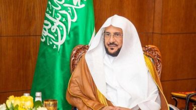 وزير الشؤون الإسلامية السعودية يوجّه بإقامة صلاة الخسوف عند مشاهدة خسوف القمر