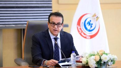 وزير الصحة: علاج الطوارئ مجاني 48 ساعة للجميع.. والدولة تسدد فاتورتها للقطاع الخاص