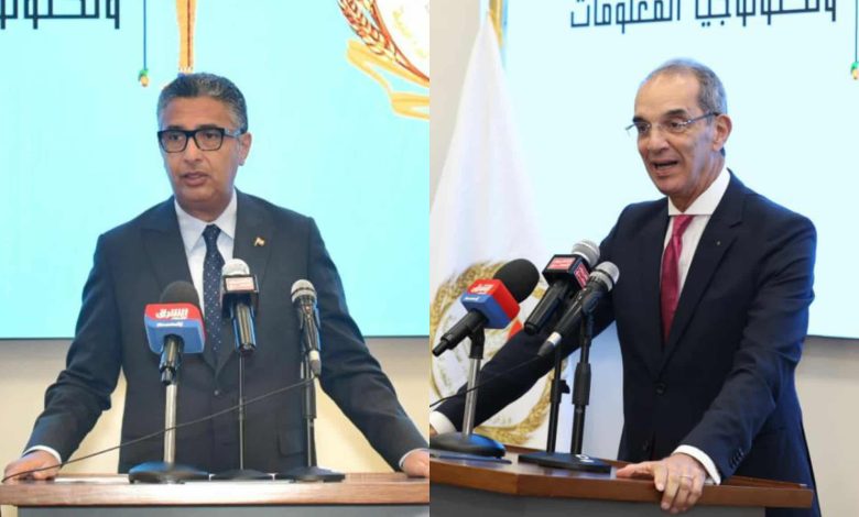 وزيرا الاتصالات والتموين يطلقان استمارة تحديث بيانات المواطنين بمحافظة بورسعيد