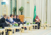 ولي العهد يتسلم أوراق اعتماد سفراء عدد من الدول الشقيقة والصديقة المعينين لدى المملكة