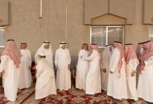 آل بقشان يستقبلون المعزين في فقيدهم - أخبار السعودية
