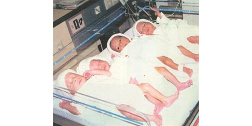 3 توائم كويتيين وأردنيتان أوائل مواليد 2012