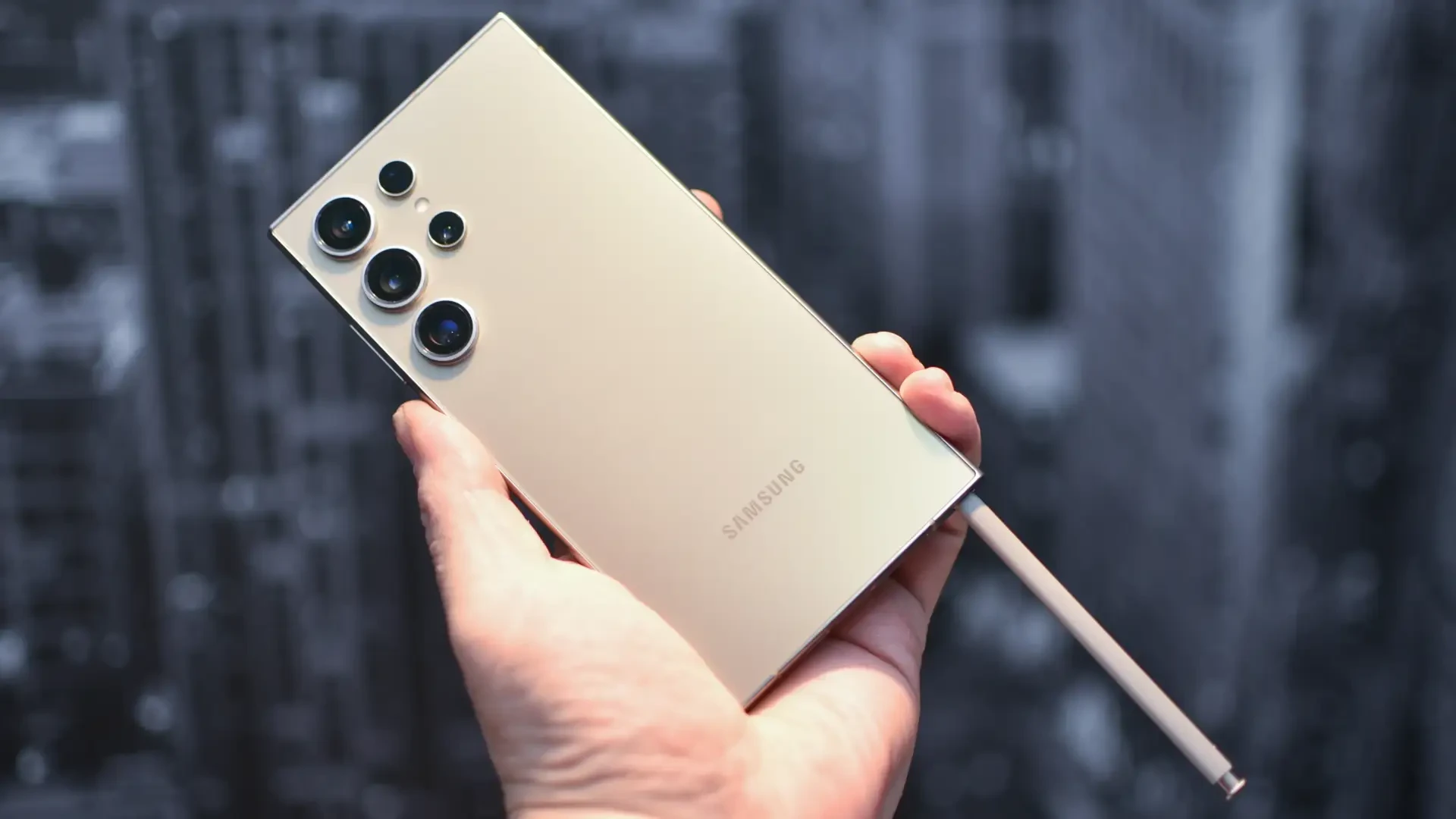 تسريبات قوية تشير إلى نيَّة سامسونج تأجيل إطلاق هاتف Galaxy S26