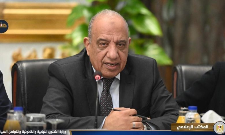 وزير الكهرباء