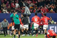 أغرب لحظات كأس العالم للشباب.. خلاف بين لاعبي مصر يتحول إلى فرحة عارمة (فيديو)
