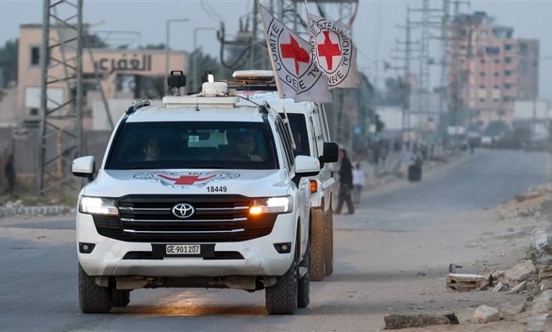 إسرائيل تتسلم جثماني رهينتين من حماس