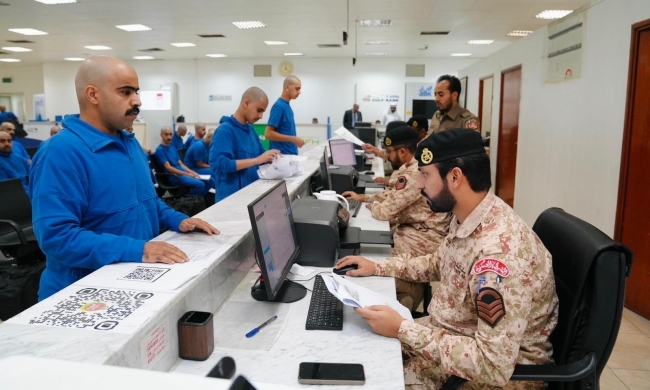 التحاق متطوعين بدورة «ضباط صف الإشارة»