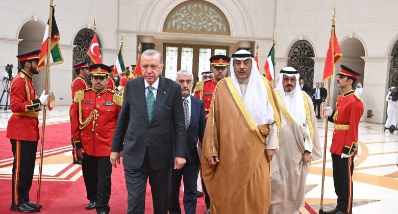 الرئيس التركي يغادر البلاد بعد زيارة رسمية