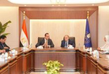 الرعاية الصحية وهيئة الدواء تبحثان تنفيذ مباحثات روسيا المتعلقة بتوطين الصناعات الطبية والدوائية الروسية بمصر