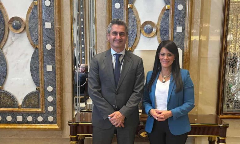 المشاط: الذكاء الاصطناعي أصبح مكونًا أساسيًا في بناء القدرات المؤسسية للدول وتعزيز كفاءة السياسات العامة