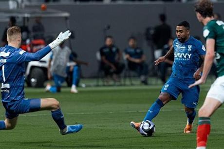 الهلال يعزز رقمه القياسي بخماسية الاتفاق